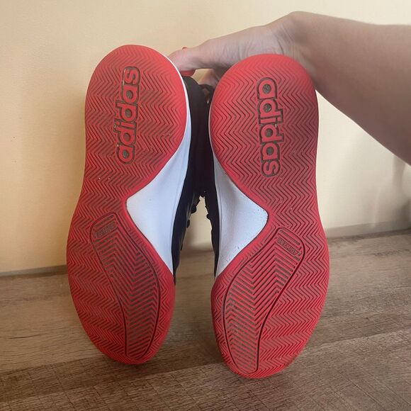 Big Kid's adidas size 6.5 Own The Game Wide 'Active Red shoes - Picture 6 of 7